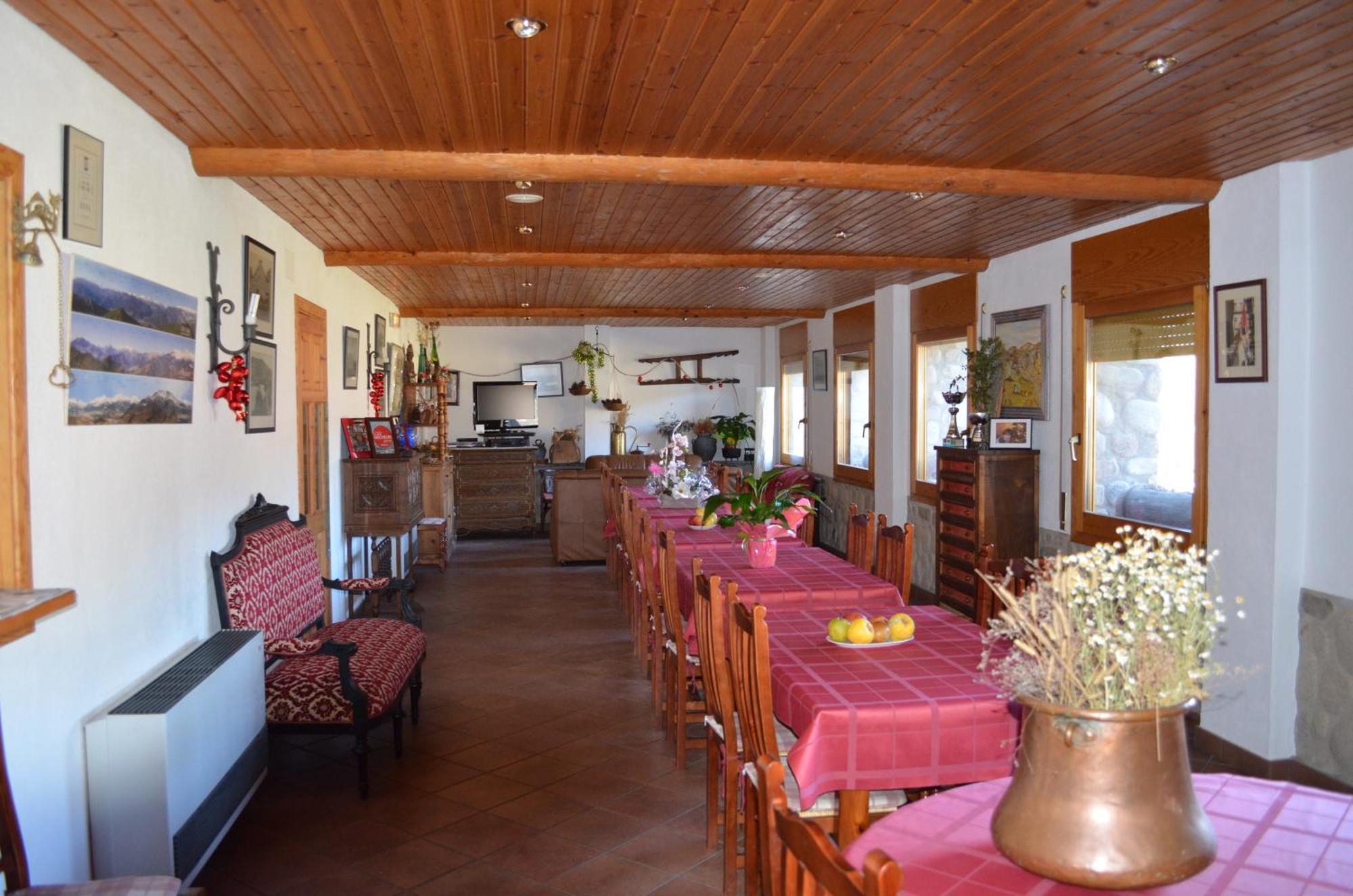 Casa Rural La Vall Del Cadi La Seu d'Urgell Bagian luar foto