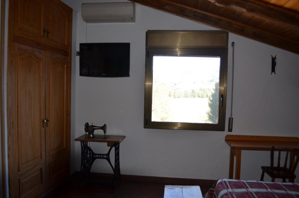 Casa Rural La Vall Del Cadi La Seu d'Urgell Ruang foto